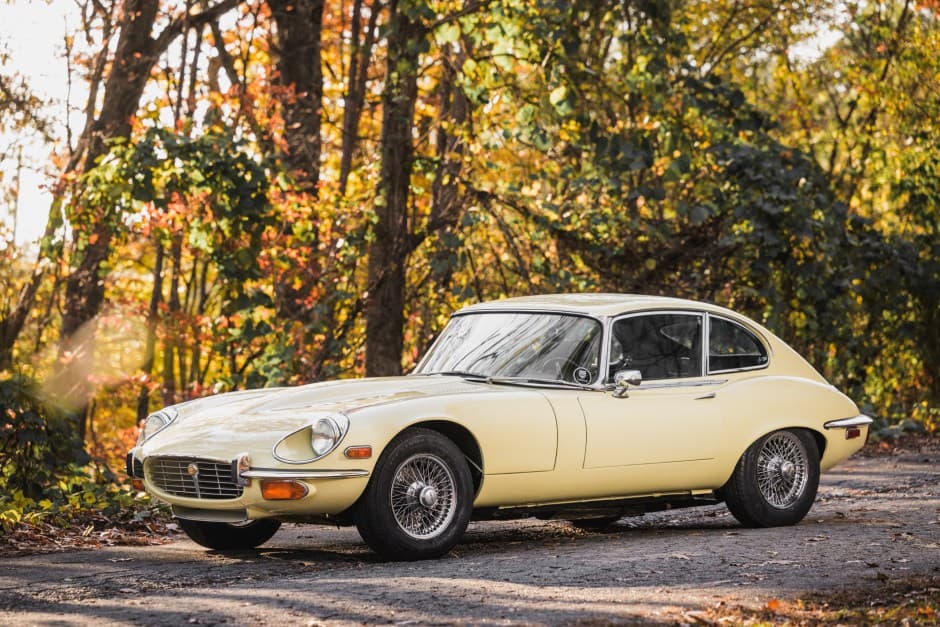 1972 Jaguar XKE Series III sold for $46,000