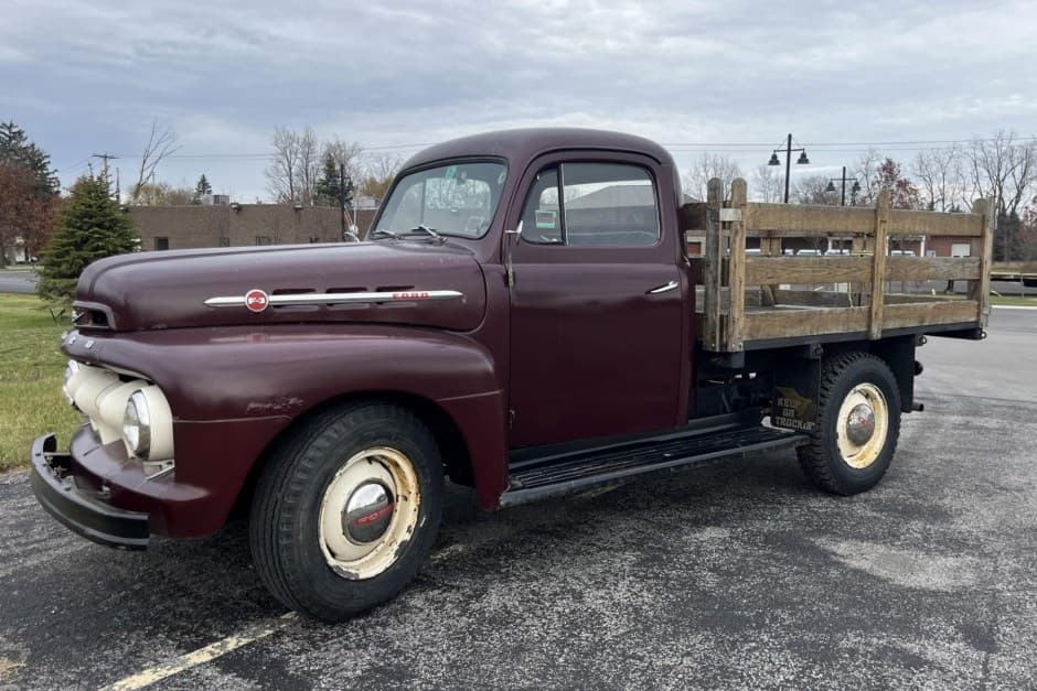 1952 Ford F-Series 1948-1952 sold for $8,900