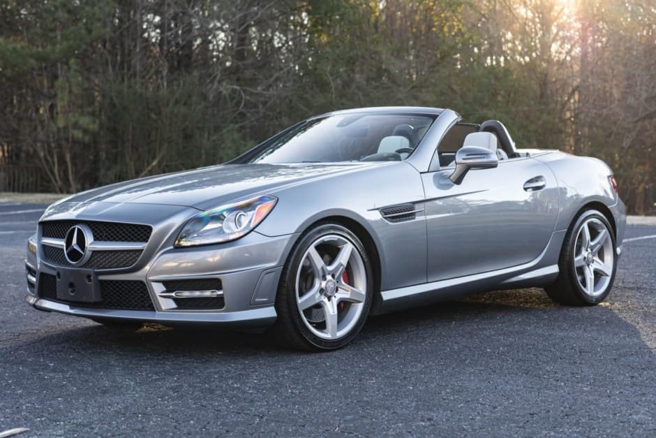 2013 Mercedes-Benz SLK-Class sold for $21,000