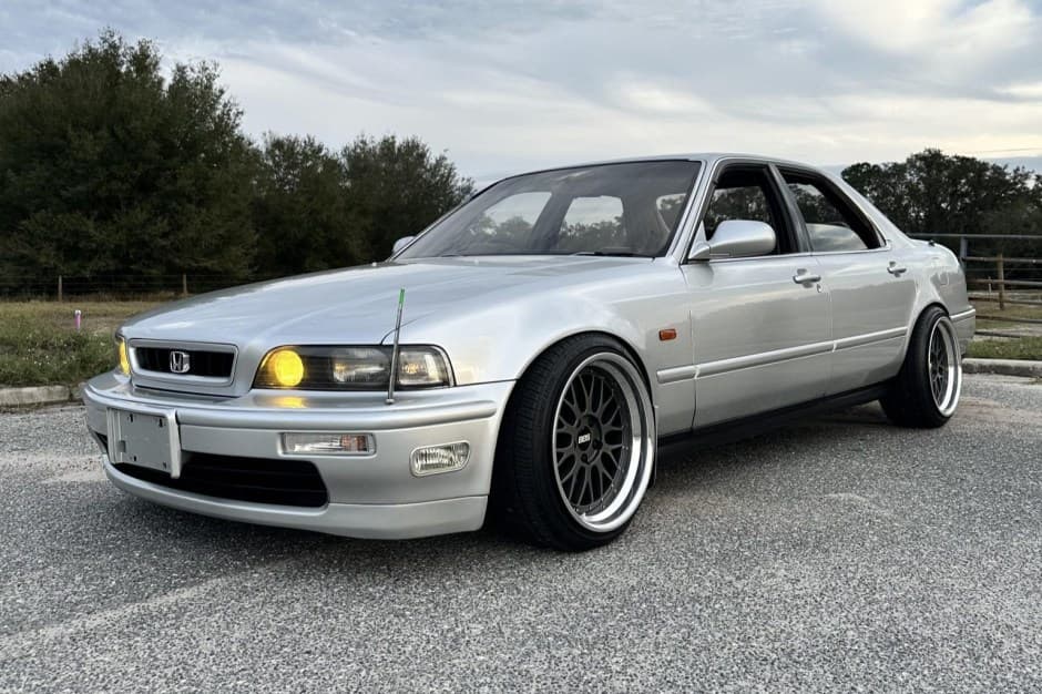 1994 Acura Legend sold for $7,800