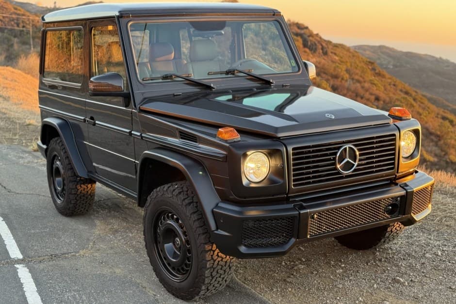 1998 Mercedes-Benz W463 G-Class (1990-2018) sold for $70,500