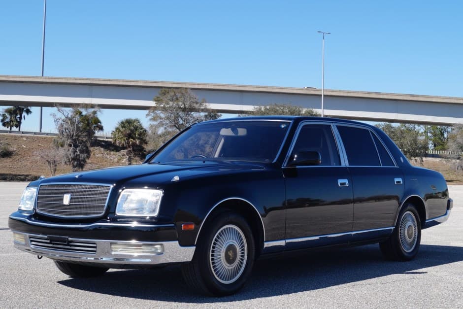 1997 Toyota Century sold for $13,750