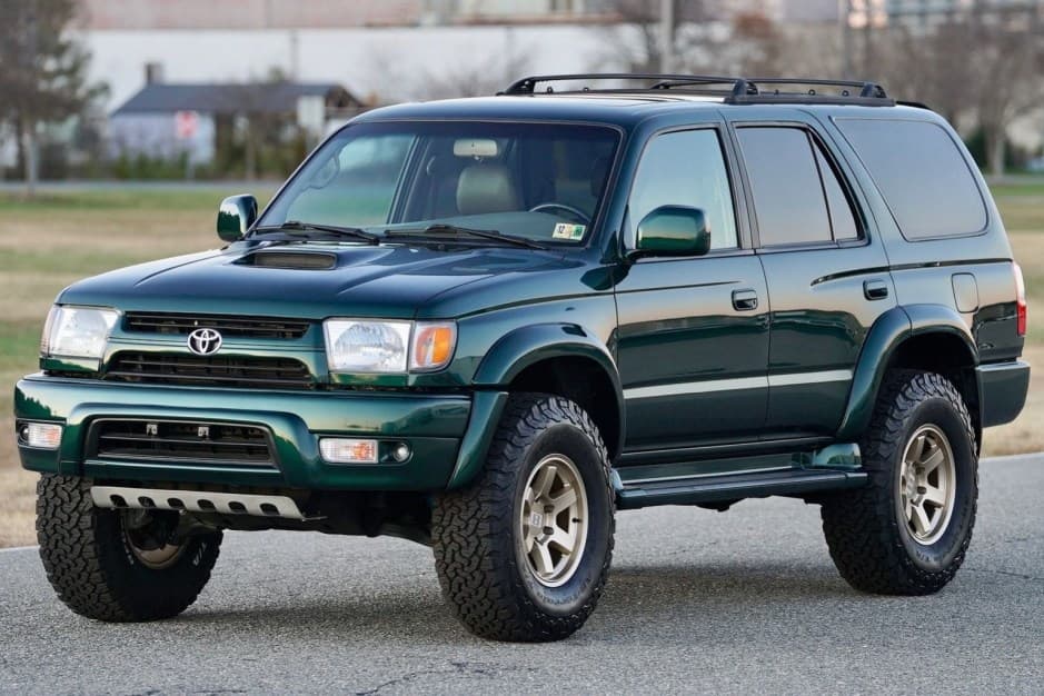 2002 Toyota 4Runner (N180) sold for $29,000