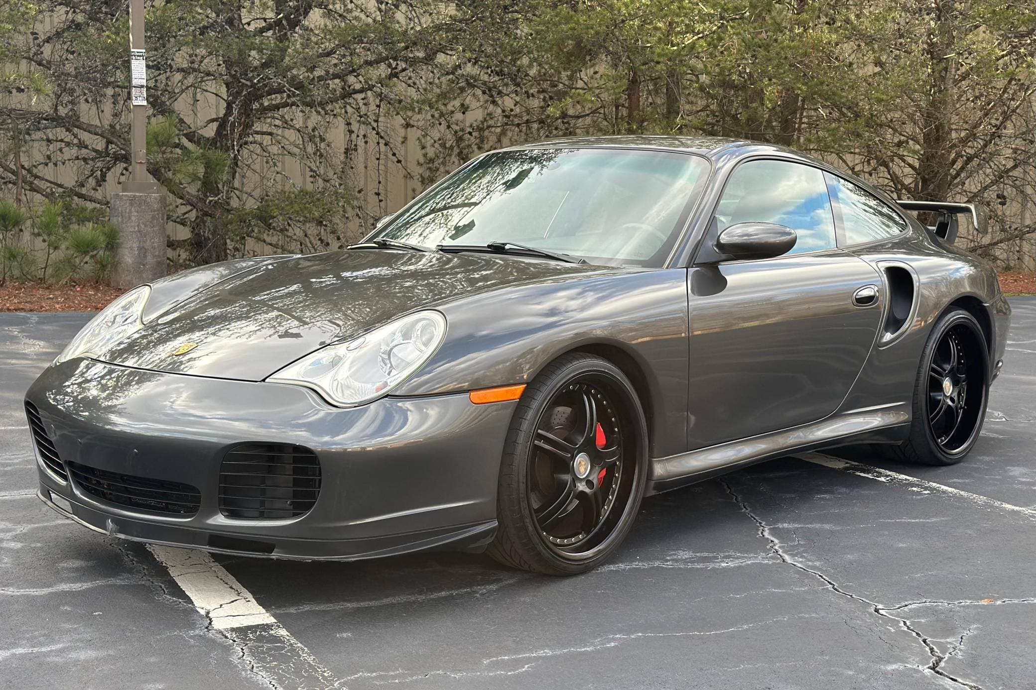 2003 Porsche 996 911 sold for $38,500