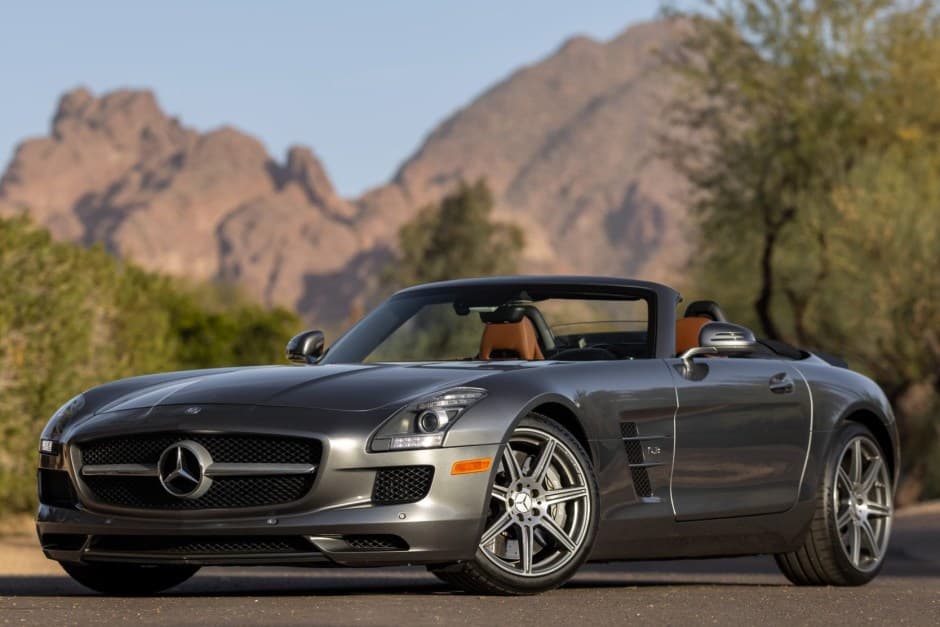 2012 Mercedes-Benz SLS AMG sold for $113,500