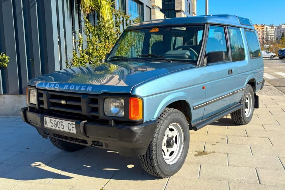 1992 Land Rover Discovery sold for $17,000