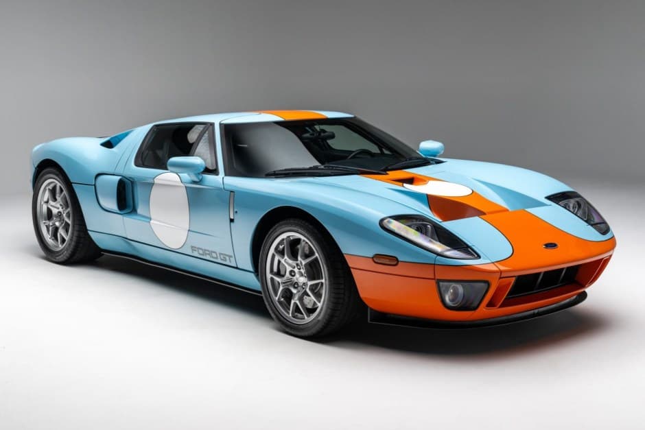 2006 Ford GT 1st Generation sold for $670,000