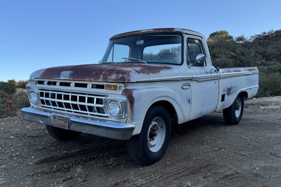 1965 Ford F-Series 1961-1966 sold for $6,100