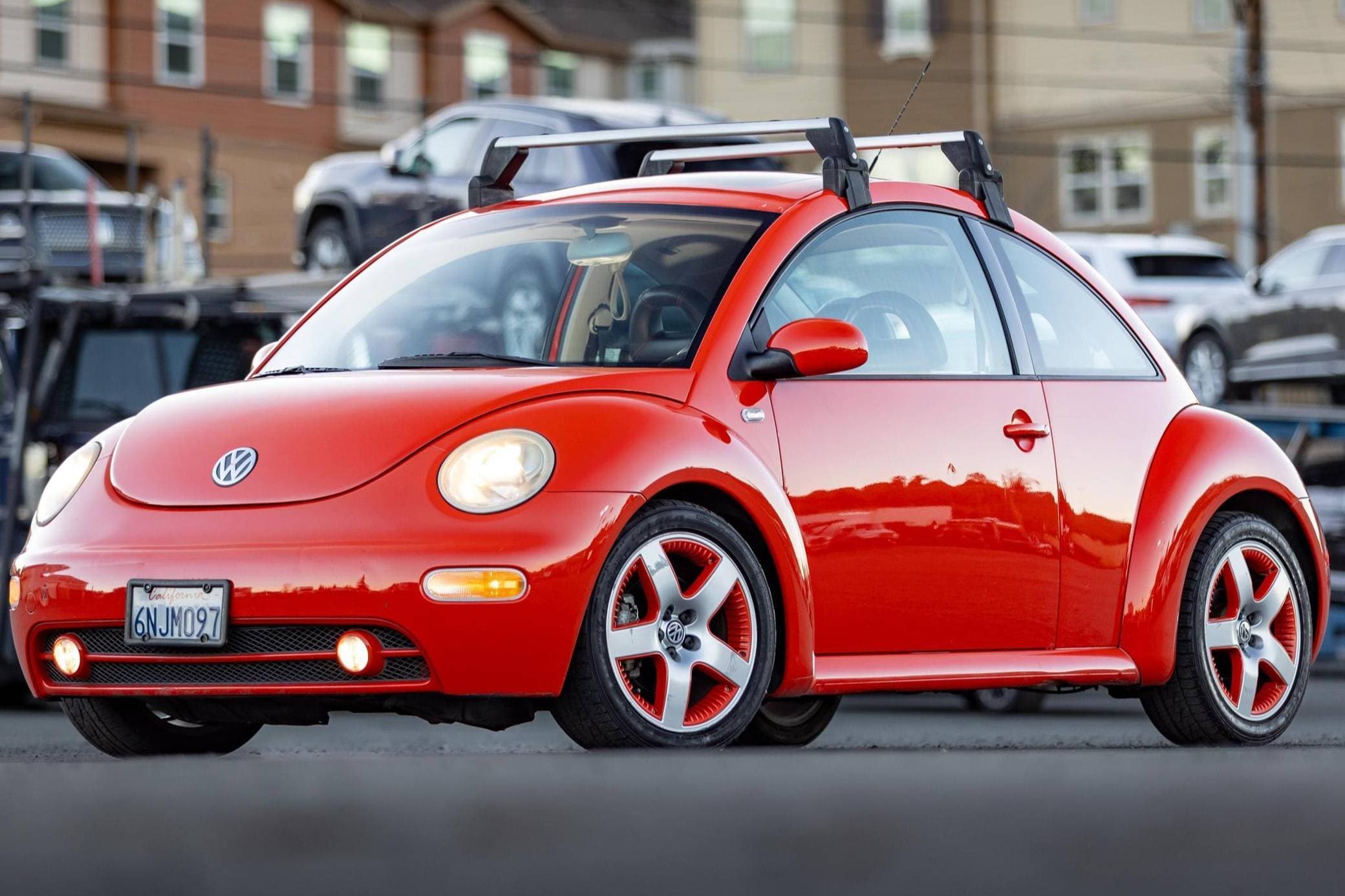 2002 Volkswagen Beetle sold for $5,100
