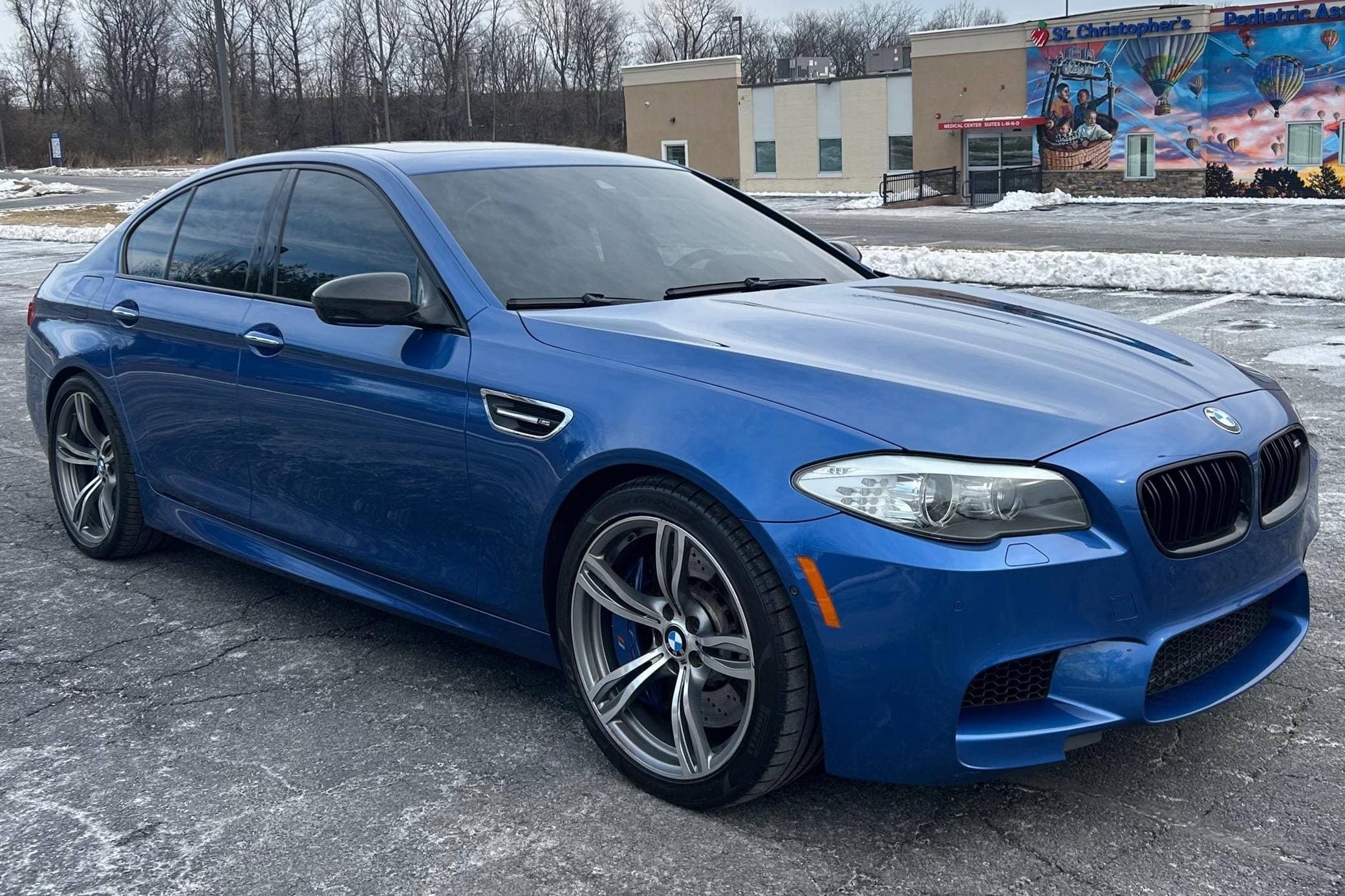 2013 BMW F10 M5 sold for $20,250