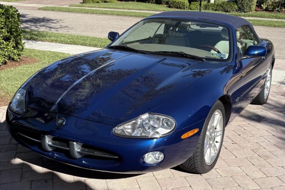 2002 Jaguar XK8 sold for $12,250