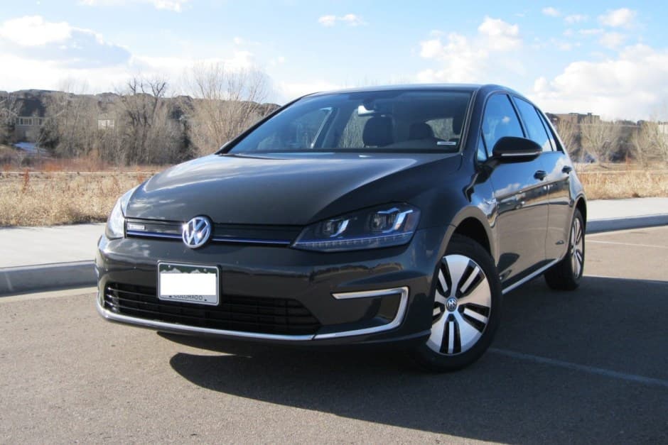 2016 Volkswagen Golf & Rabbit sold for $10,300
