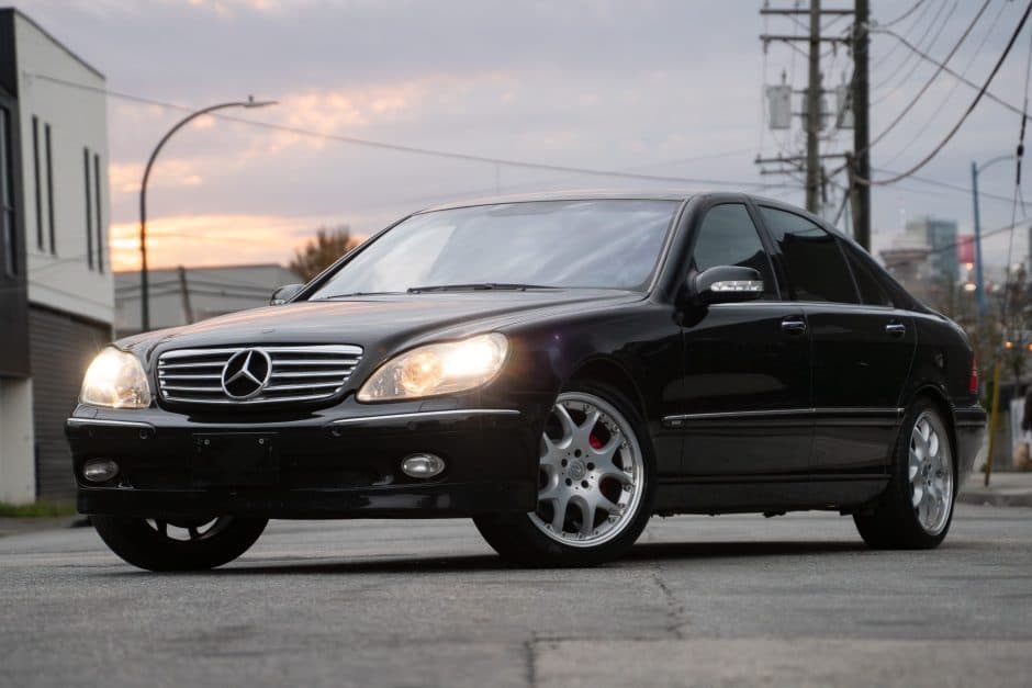 1999 Mercedes-Benz W220 S-Class sold for $26,250