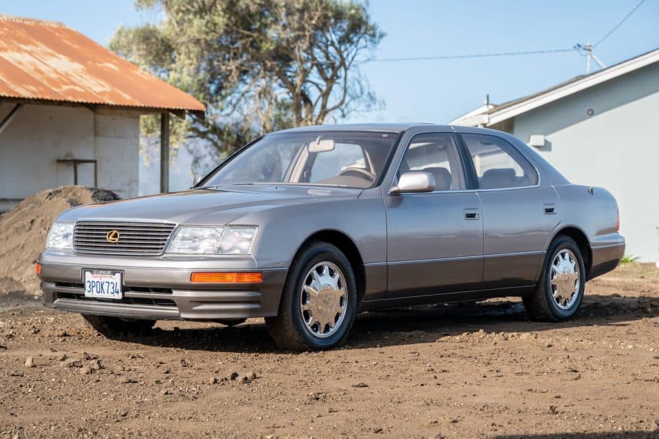 1996 Lexus LS Sedan sold for $13,100
