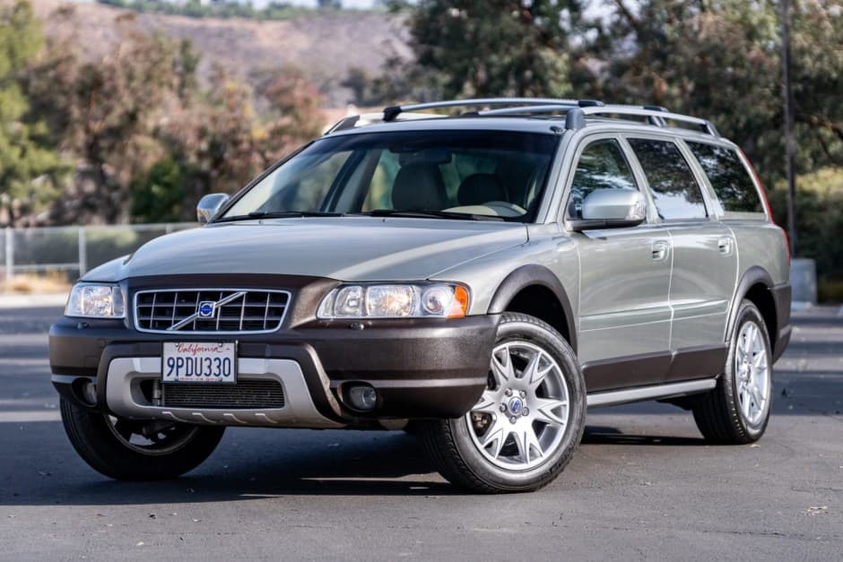 2007 Volvo XC70 sold for $25,250