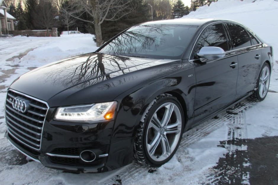 2015 Audi S8 sold for $17,254
