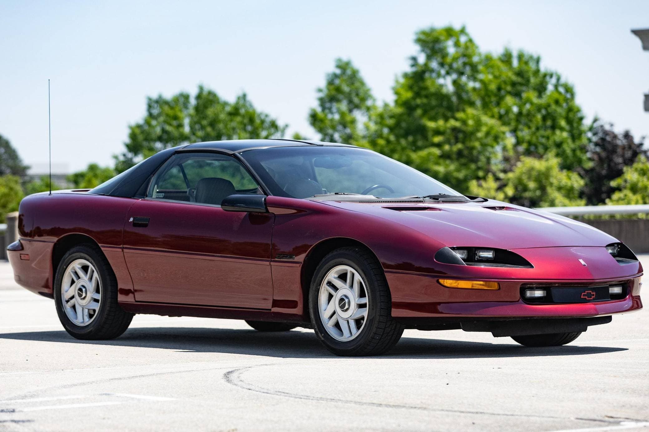 1995 Chevrolet Camaro sold for $8,200