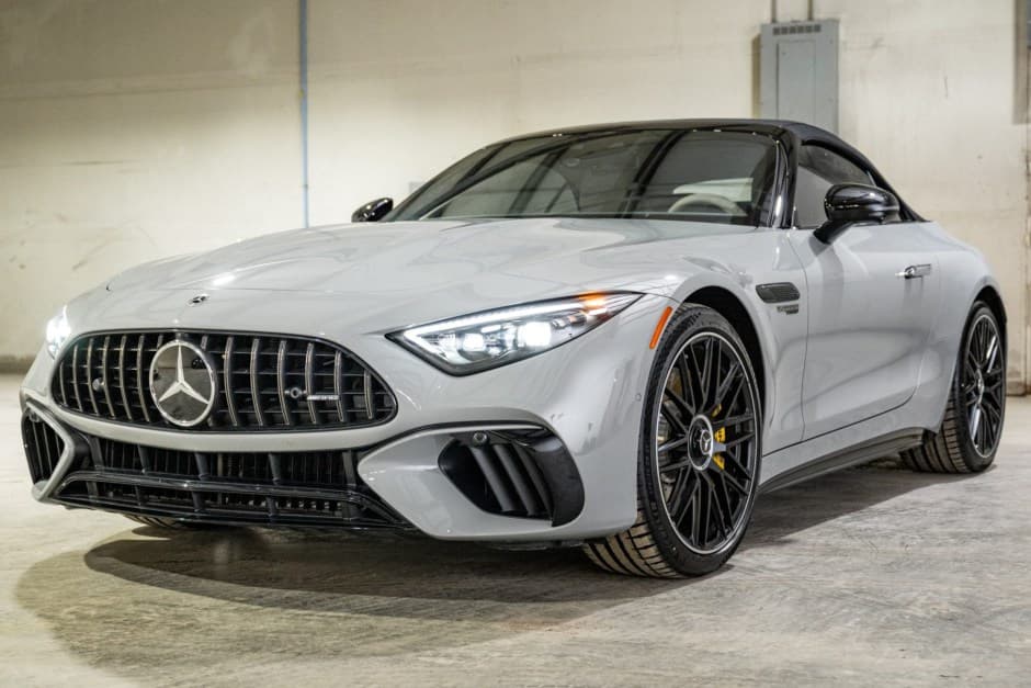 2022 Mercedes-Benz R232 SL sold for $115,000