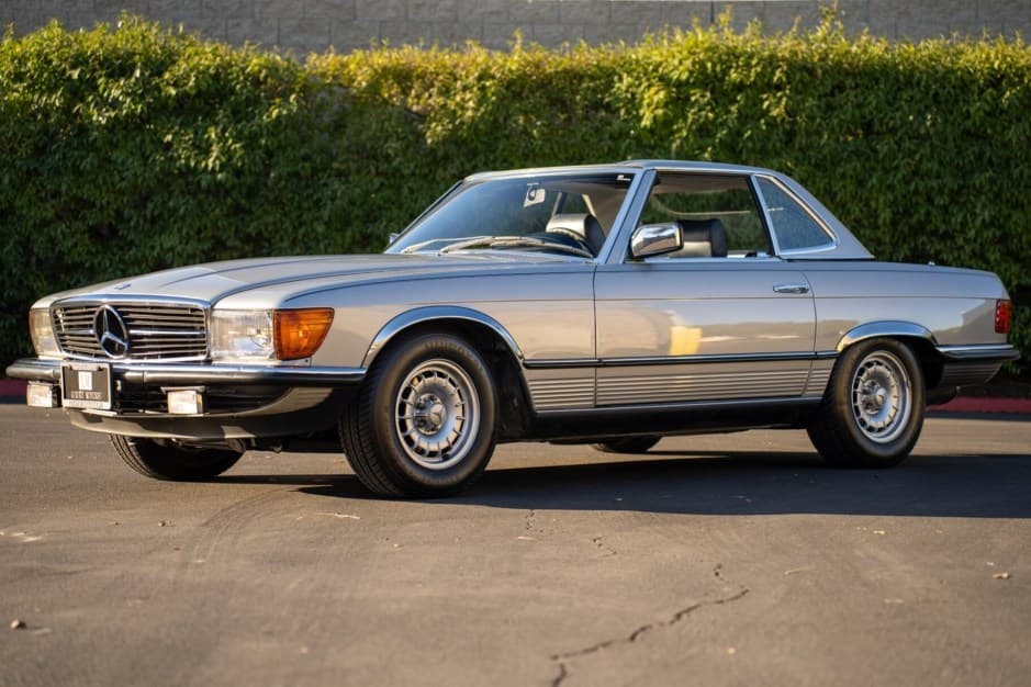 1982 Mercedes-Benz R107 SL sold for $27,750