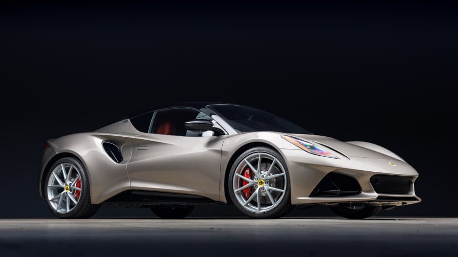 2024 Lotus Emira sold for $85,053