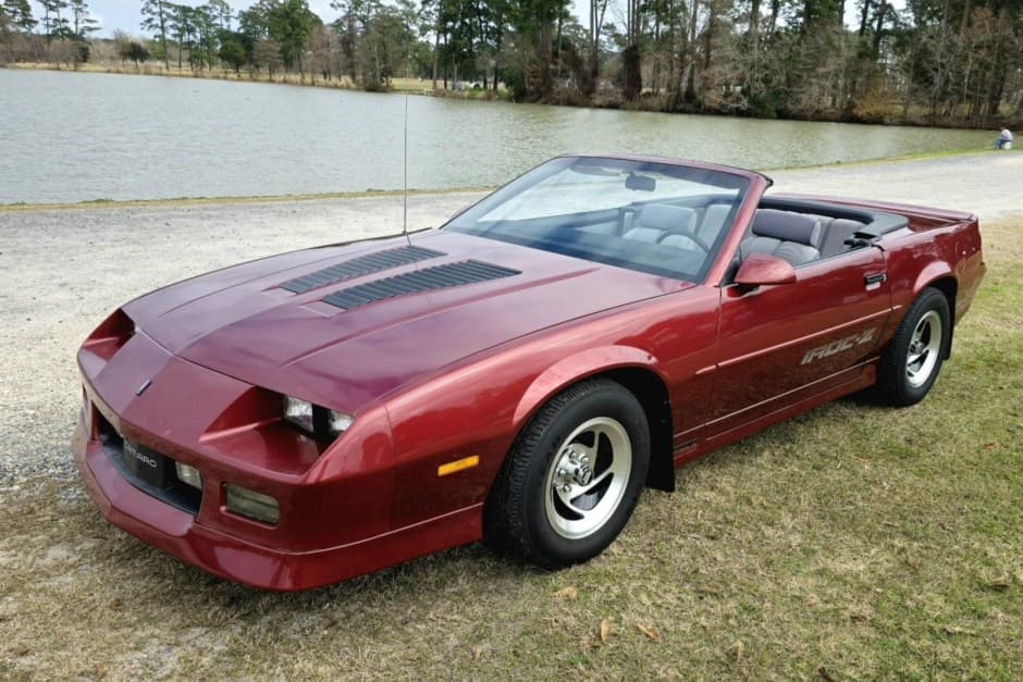 1988 Chevrolet Camaro 3rd Generation 1982-1992 sold for $13,000