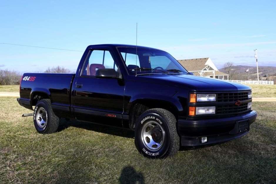 1990 Chevrolet 454 SS sold for $17,666