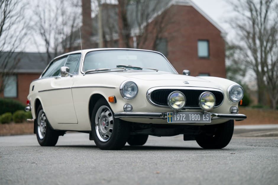 1972 Volvo 1800ES sold for $28,000
