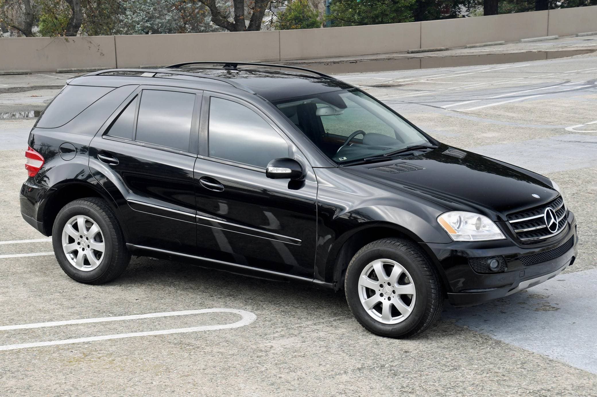 2007 Mercedes-Benz ML-Class sold for $4,800