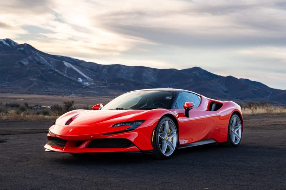 2022 Ferrari SF90 sold for $401,000