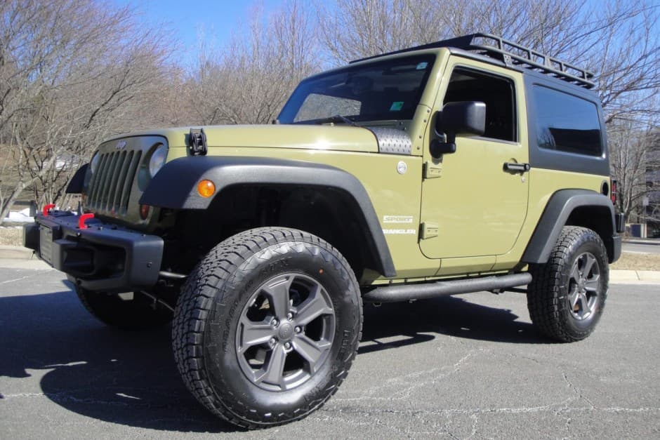 2013 Jeep Wrangler JK (2007-2018) sold for $17,000