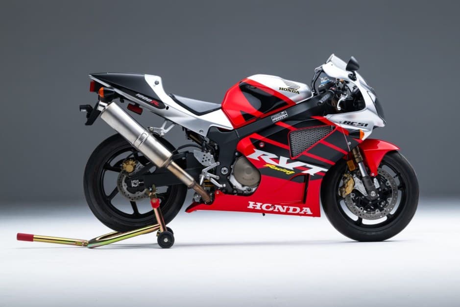 2000 Honda RC51 sold for $17,500