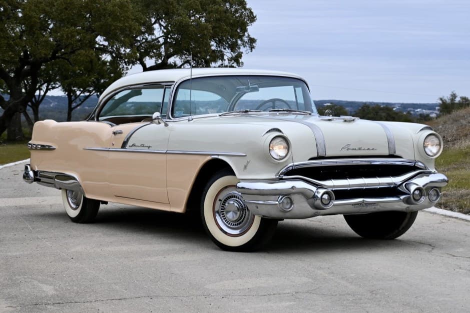 1956 Pontiac Star Chief sold for $18,500