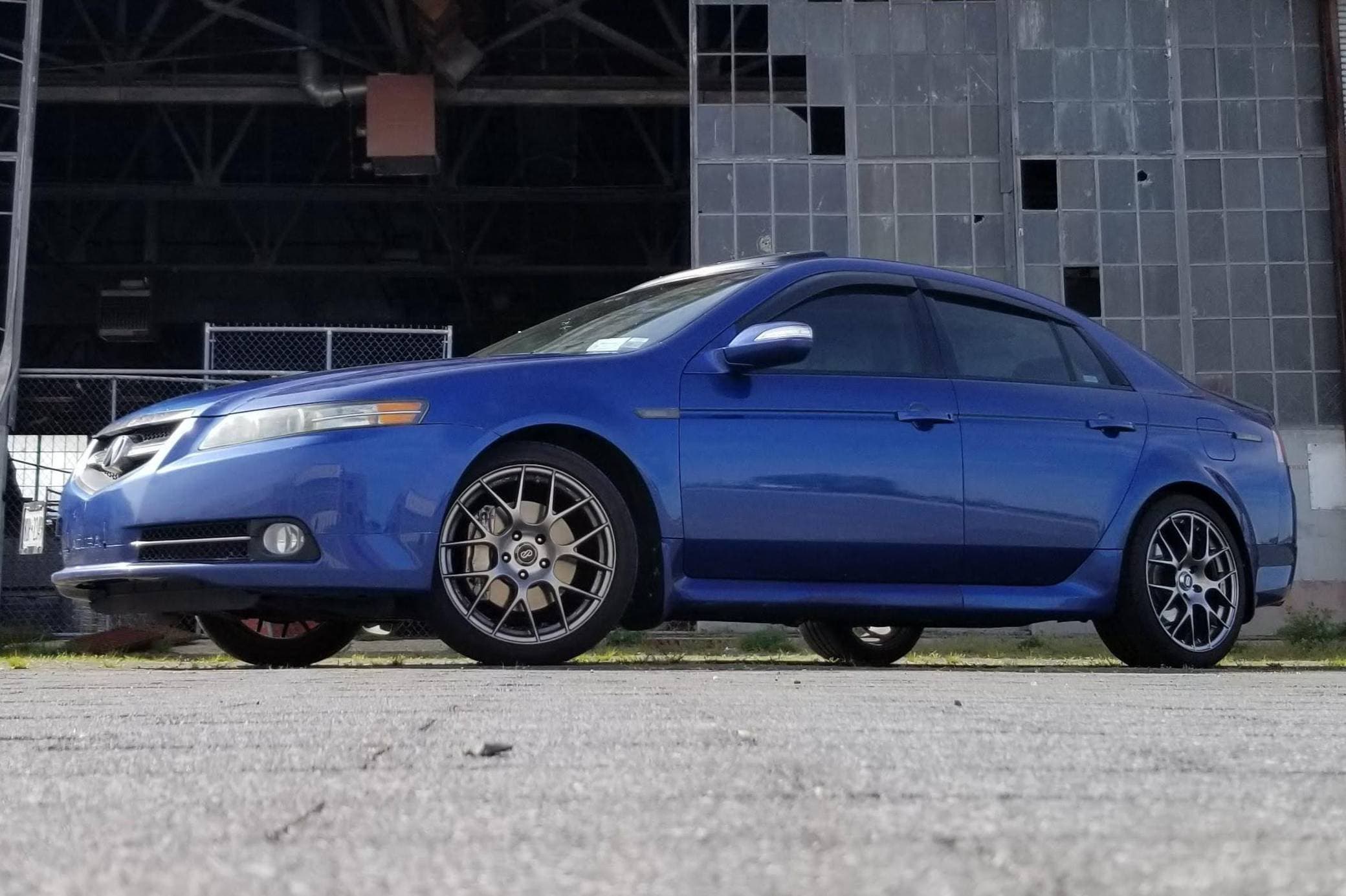 2007 Acura TL sold for $6,257