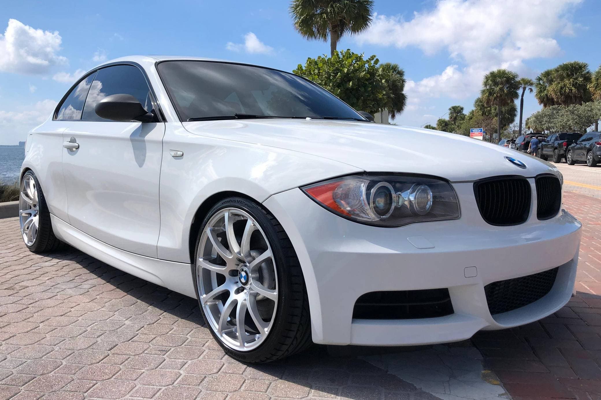 2009 BMW 1 Series sold for $25,250