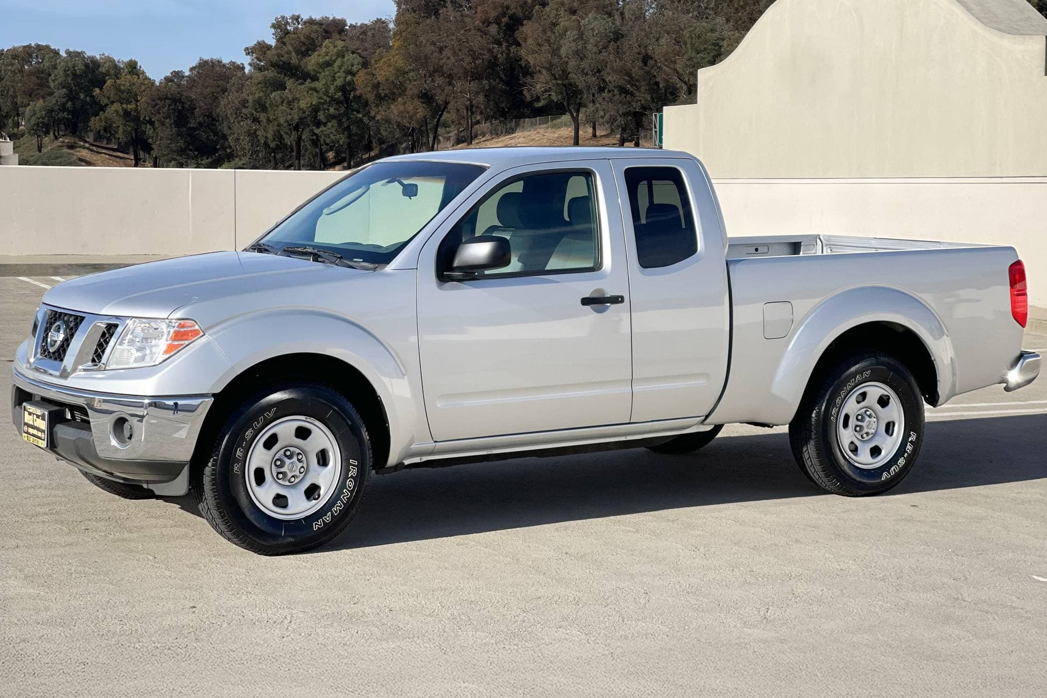 2009 Nissan Frontier sold for $14,600