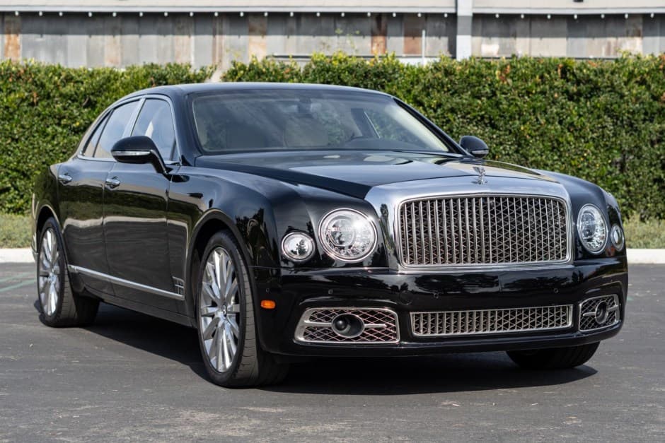 2017 Bentley Mulsanne (2011-2020) sold for $99,500
