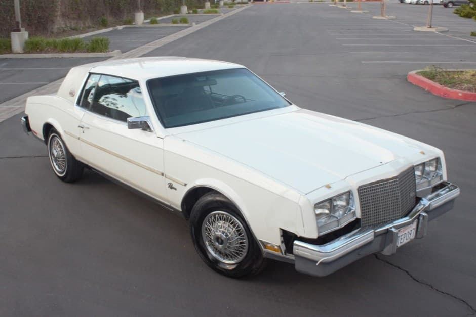 1981 Buick Riviera sold for $1,050