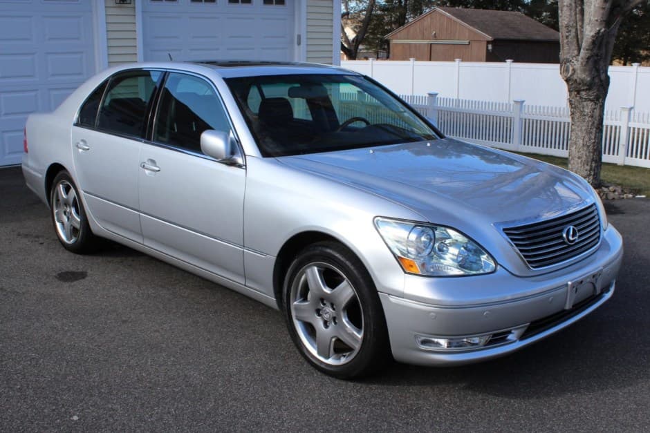 2006 Lexus LS Sedan sold for $19,000