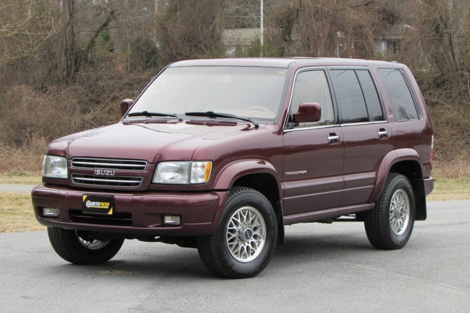 2001 Isuzu Trooper sold for $14,250