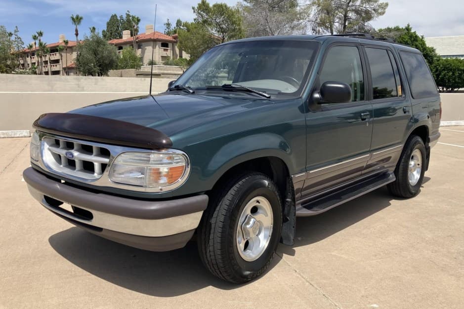 1996 Ford Explorer sold for $6,999