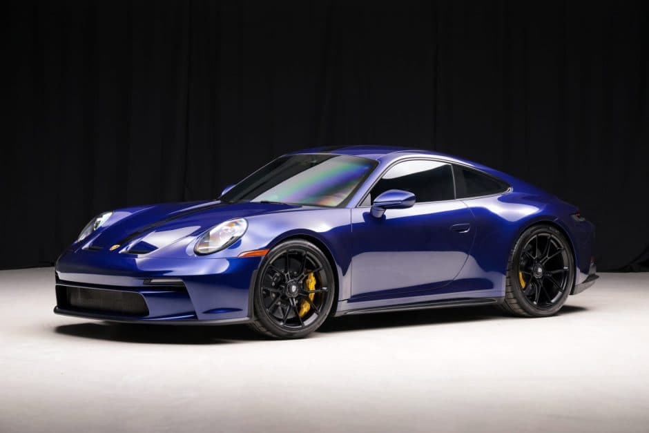 2022 Porsche 992 GT3 sold for $250,000