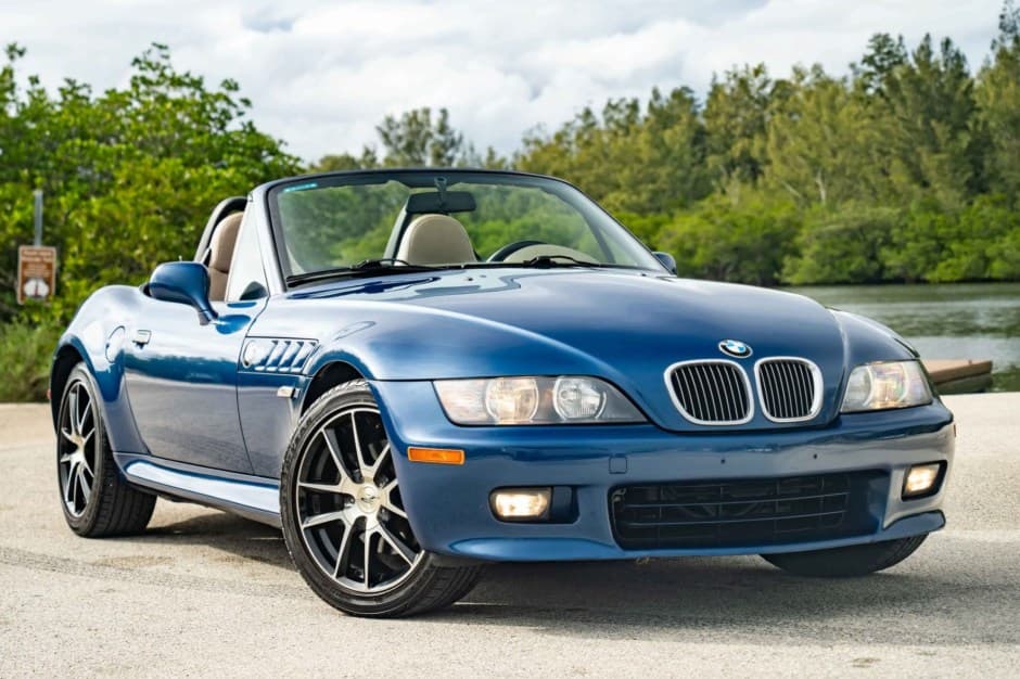 2001 BMW Z3 sold for $12,750