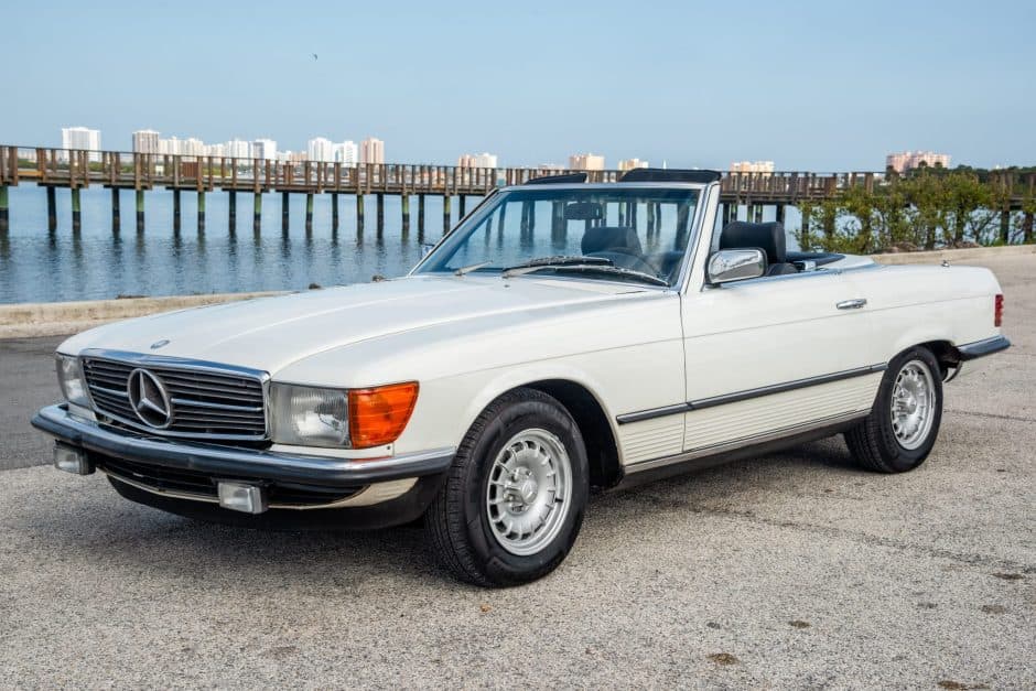 1982 Mercedes-Benz R107 SL sold for $19,280