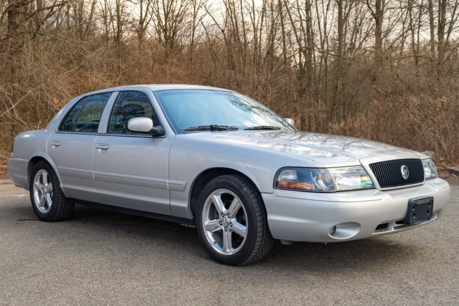 2004 Mercury Marauder sold for $15,555
