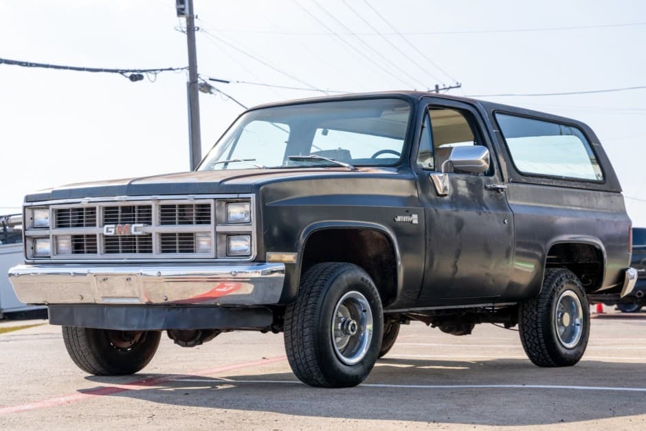 1983 GMC Jimmy (1973-1991) sold for $6,700
