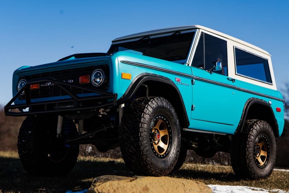 1971 Ford Bronco U13/U14/U15 1966-1977 sold for $46,000