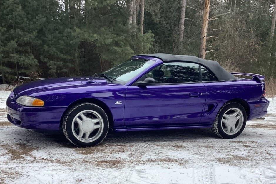 1995 Ford Mustang SN95 1994-2004 sold for $17,500