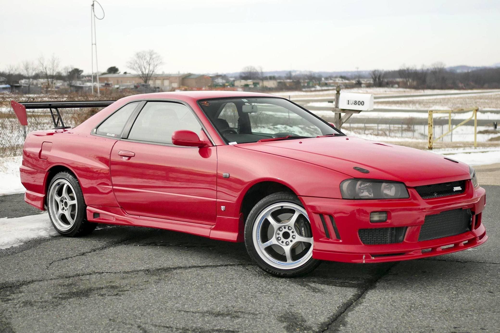 1998 Nissan R34 Skyline sold for $27,400