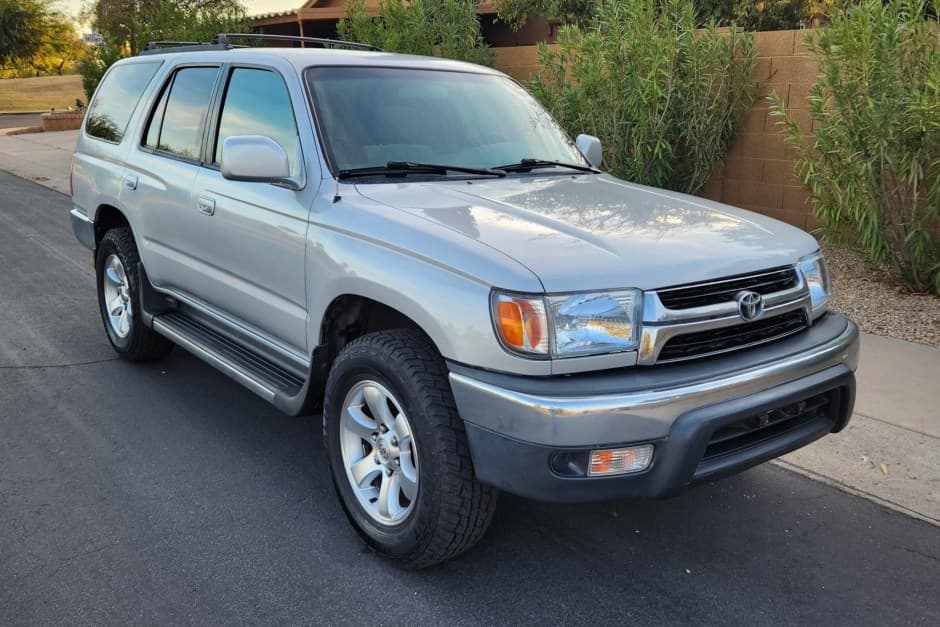 2002 Toyota 4Runner (N180) sold for $4,400