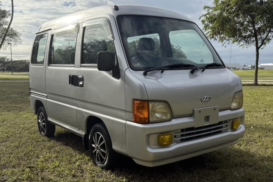 1999 Subaru Sambar sold for $4,955